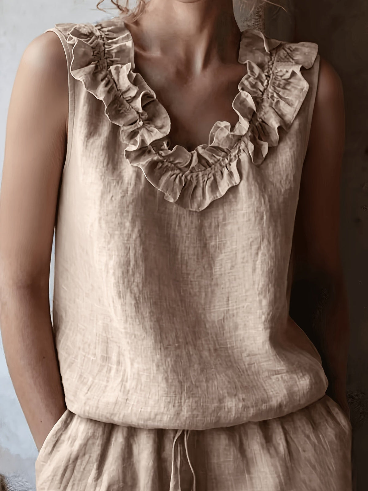 Katherine | Sleeveless Ruffled Loose Cut Blouse for Spring/Summer