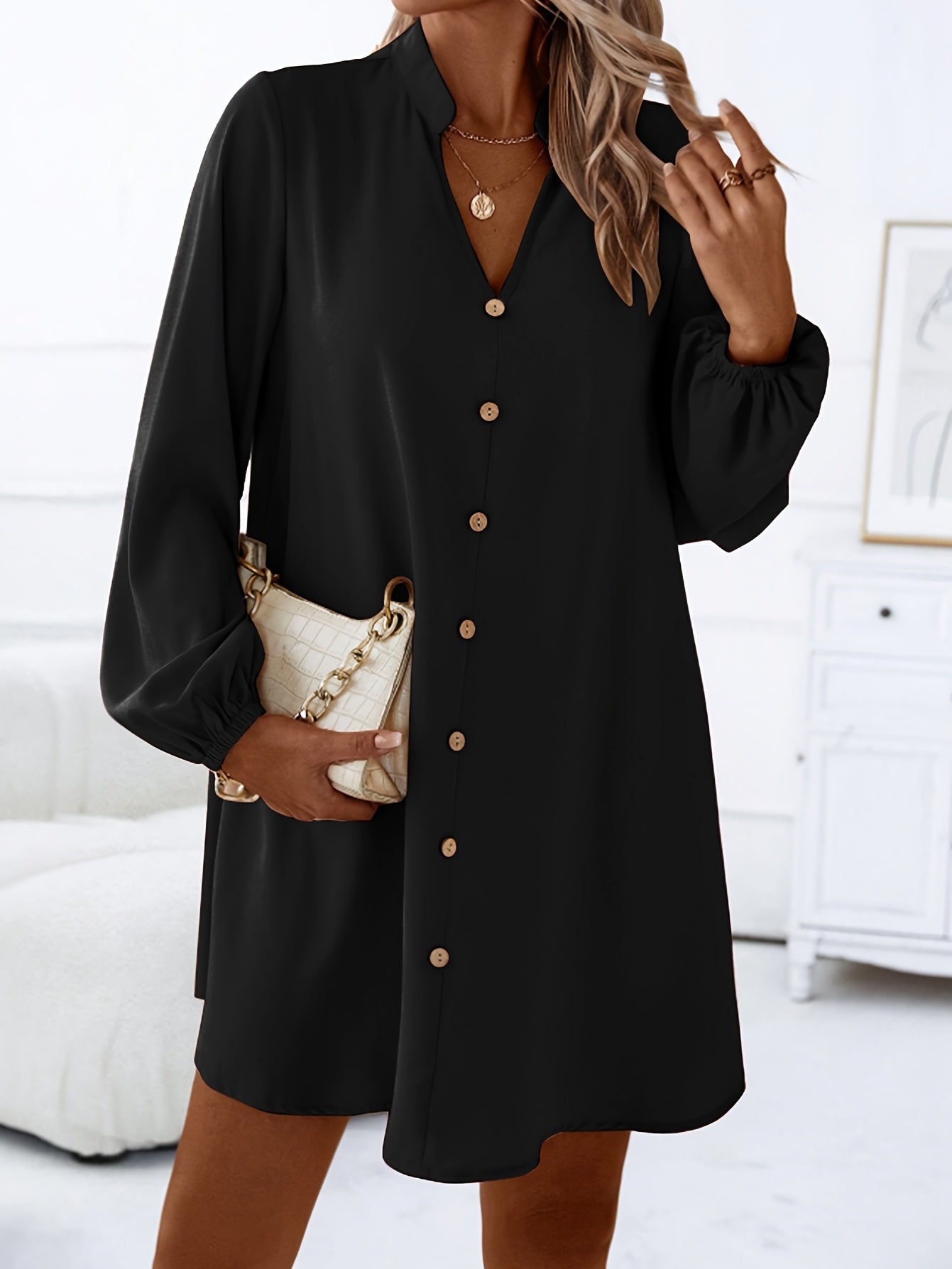 Faria™ Elegant Long Sleeve V-Neck Dress