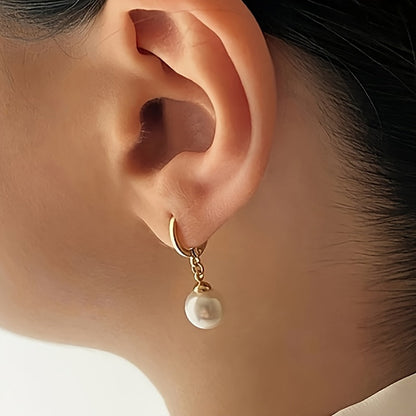 Isara | Jewelry Set with Elegant Pearls and Sophisticated Finish