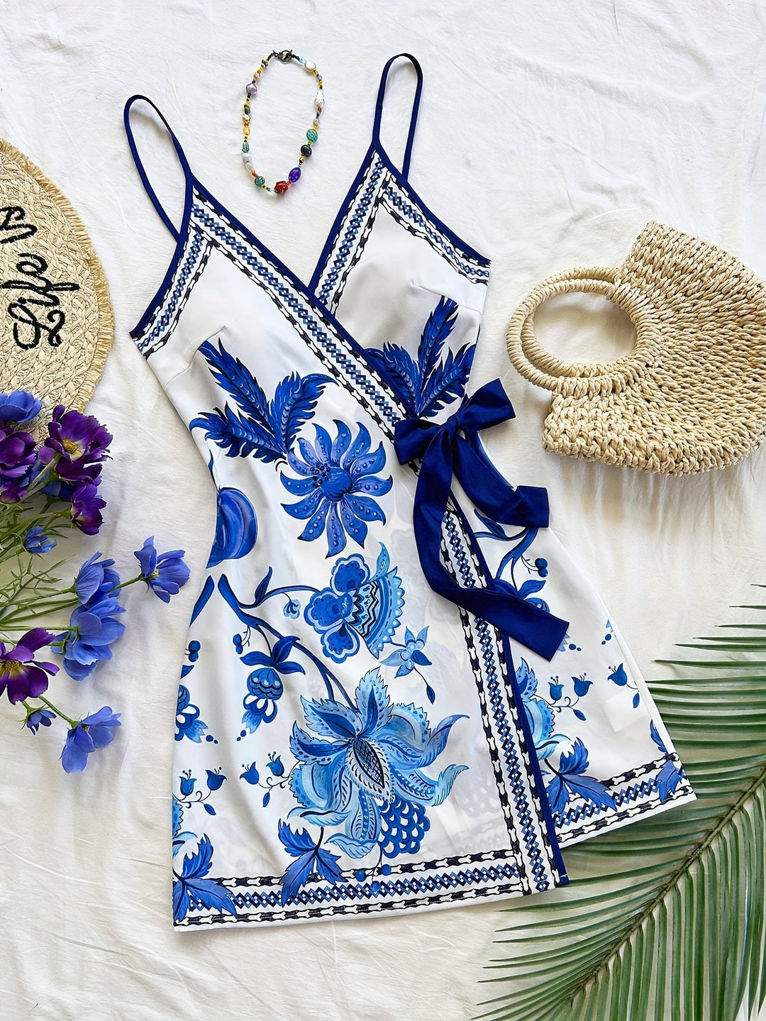 Dara™ Long Tropical Dress with V-Neck and Floral Print