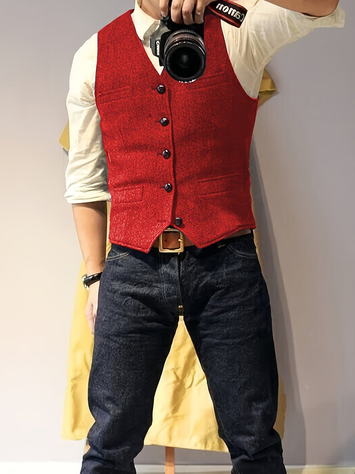 Zoltan | Vintage Herringbone Vest with Classic Style and Timeless Elegance
