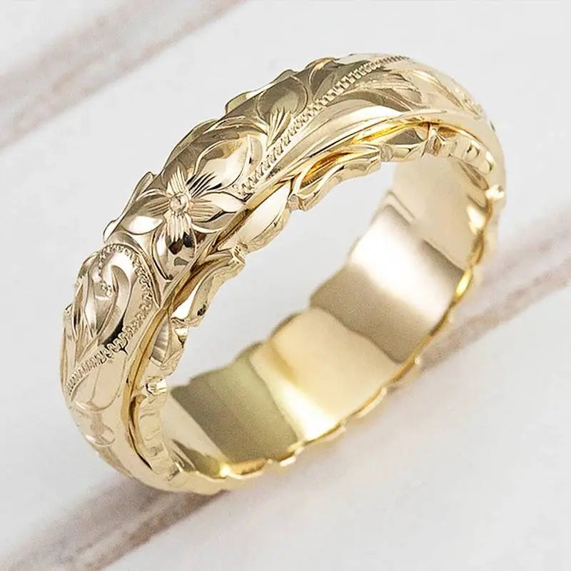 Quivana | Elegant Vintage Gold Ring with Ancient Inspiration