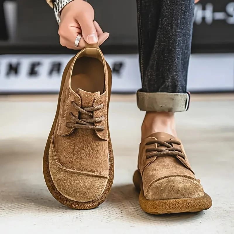 Waylon | Ferran Léo Oxford Shoes in Faux Suede